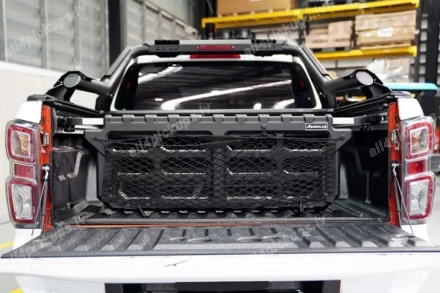 РАЗДЕЛИТЕЛЬ КУЗОВА AEROKLAS