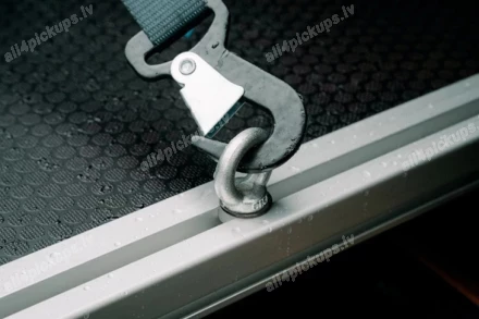 4 KRAVAS NOSTIPRINĀŠANAS CILPAS MOUNTAIN TOP 