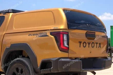 KRAVAS KASTES BŪDA AEROKLAS COMMERCIAL TOYOTA Hilux