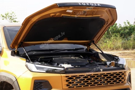 DZINĒJA PĀRSEGA DEMFERU KOMPLEKTS AEROKLAS TOYOTA Hilux