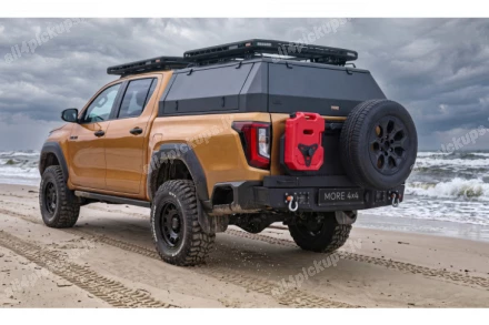 KRAVAS KASTES BŪDA MORE4x4 TOYOTA Hilux