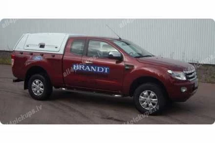 KRAVAS KASTES BŪDA NORDTOP (AR PACEĻAMIEM SĀNU VĀKIEM)