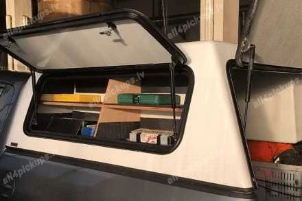 TOOL BOX TO ONE SIDE (BELTOP) 