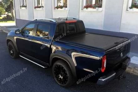 ЧЕРНЫЕ ЖАЛЮЗИ КУЗОВА MOUNTAIN TOP ROLL MERCEDES-BENZ X-Class
