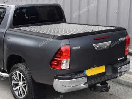 ALUMĪNIJA KRAVAS KASTES VĀKS MOUNTAIN TOP