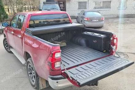 ALUMINUM TRI-FOLD TONNEAU COVER TM