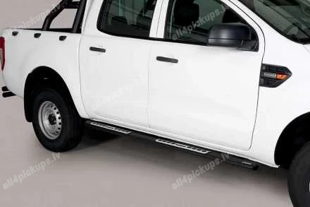 MISUTONIDA OVAL SIDE BARS WITH INTEGRATED PLASTIC FOOTSTEPS FORD Ranger