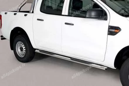 ОВАЛЬНЫЕ БОКОВЫЕ ПОРОГИ С ПЛАСТИКОВЫМИ СТУПЕНЬКАМИ MISUTONIDA