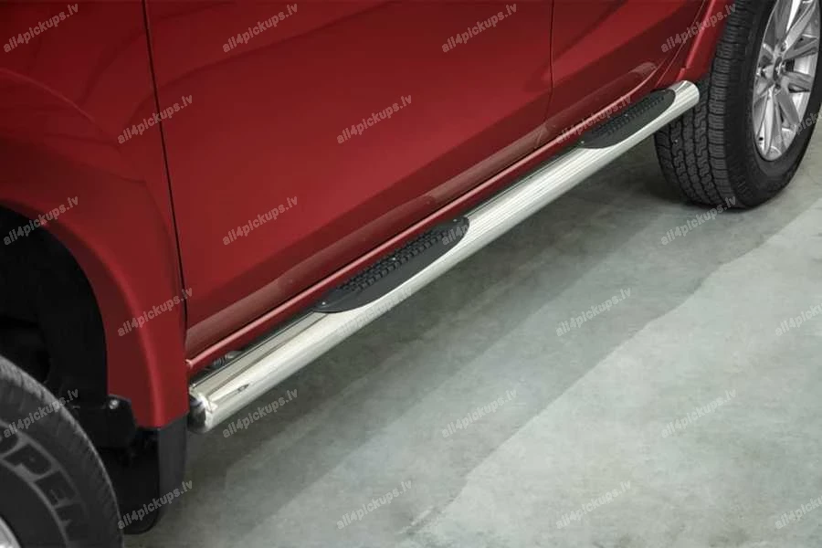STEELER ROUND SIDE BARS WITH PLASTIC FOOTSTEPS FORD Ranger
