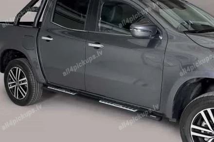 MISUTONIDA OVAL SIDE BARS WITH INTEGRATED PLASTIC FOOTSTEPS