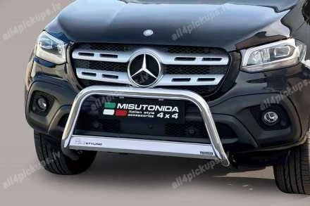 MISUTONIDA A BAR WITH CROSSBAR