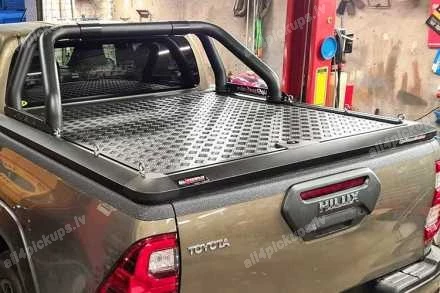 6 IESKRŪVĒJAMI STIPRINĀJUMI KRAVAS NOSTIPRINĀŠANAI (UPSTONE) 