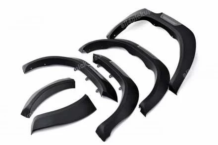 PLASTIKĀTA ARKU UZLIKAS INVINCIBLE STYLE TM (30MM PAPLAŠINĀJUMS)