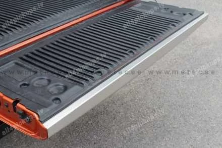 TAILGATE EDGE PROTECTION PLATE METEC