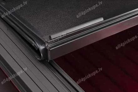 FOLDING TONNEAU COVER BAKFLIP MX4 (6,4FT BED, W/O RAMBOX) DODGE RAM 1500