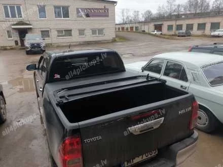 TRI-FOLD SOFT TONNEAU COVER TM