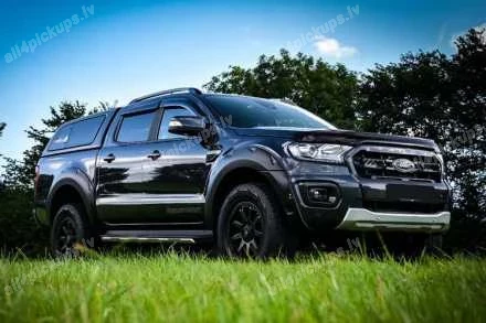 ИНТЕГРИРОВАННЫЙ КОМПЛЕКТ ДОПОЛНИТЕЛЬНЫХ ФАР LAZER LED (TRIPLE-R 750 ELITE)