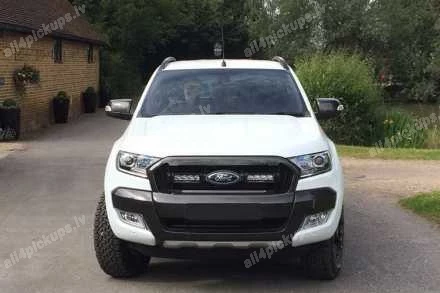 ИНТЕГРИРОВАННЫЙ КОМПЛЕКТ ДОПОЛНИТЕЛЬНЫХ ФАР LAZER LED (TRIPLE-R 750 ELITE)