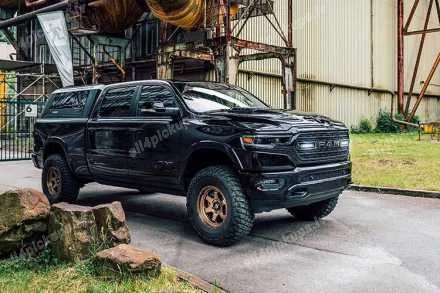 ИНТЕГРИРОВАННЫЙ КОМПЛЕКТ ДОПОЛНИТЕЛЬНЫХ ФАР LAZER LED (LINEAR-6 ELITE - LIMITED, 2019-2023) DODGE RAM 1500