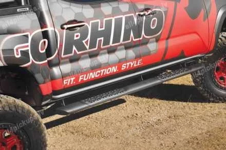 GO RHINO V3 OVAL SIDE BARS WITH PLASTIC FOOTSTEPS TOYOTA Hilux