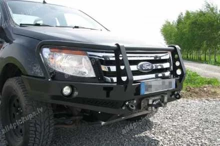 PRIEKŠĒJAIS TĒRAUDA BUFERIS AR AIZSARGSTIENI F4X4