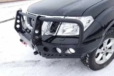 ПЕРЕДНИЙ СИЛОВОЙ БАМПЕР С ДУГОЙ F4X4 NISSAN Navara