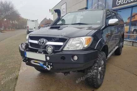 ПЕРЕДНИЙ СИЛОВОЙ БАМПЕР F4X4 TOYOTA Hilux