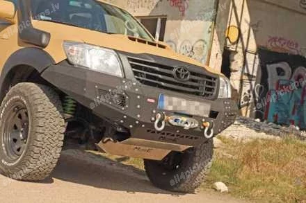 ПЕРЕДНИЙ СИЛОВОЙ БАМПЕР MORE4X4 TOYOTA Hilux