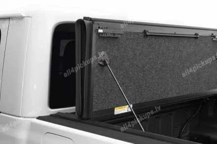 FOLDING TONNEAU COVER UNDERCOVER ULTRAFLEX JEEP Gladiator