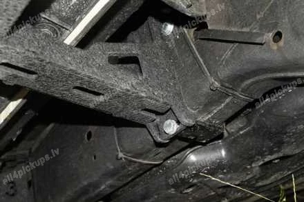 ЗАЩИТА ПОРОГОВ MORE4X4