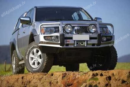 FRONT OFF-ROAD BUMPER ARB DELUXE