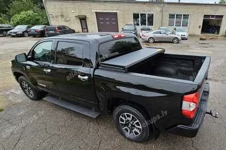 ALUMINUM TRI-FOLD TONNEAU COVER TM TOYOTA Tundra