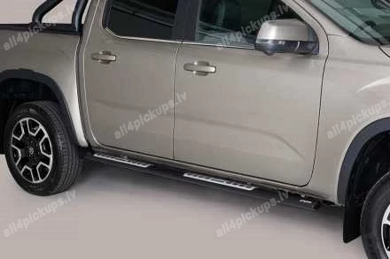 MISUTONIDA OVĀLI SĀNU SLIEKŠŅI AR INTEGRĒTIEM PLASTIKĀTA KĀPŠĻIEM