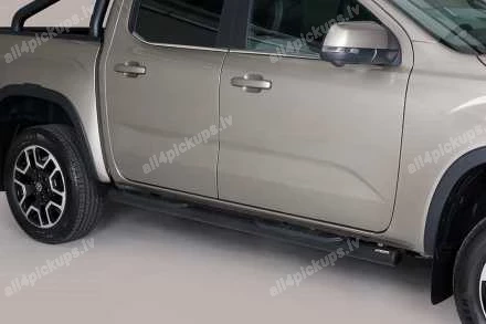 КРУГЛЫЕ БОКОВЫЕ ПОРОГИ С ПЛАСТИКОВЫМИ СТУПЕНЬКАМИ MISUTONIDA